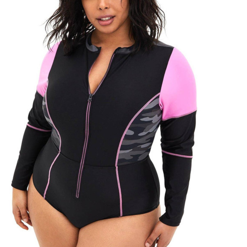 Torrid 3 (3X 22/24) Long Sleeve Active One Piece Rash Guard Zip Front Swimsuit